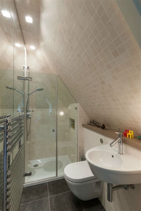 Attics Turned Into Breathtaking Bathrooms Decoist