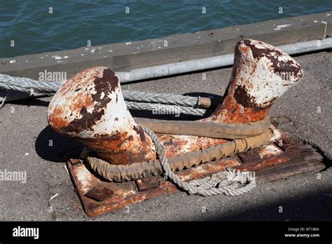 Ships Bollard High Resolution Stock Photography And Images Alamy