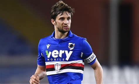 Buon Compleanno Bereszynski Gli Auguri Della Sampdoria Foto