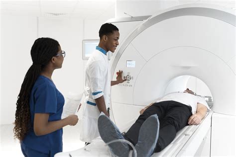 Prevención en minutos usando el CT Scan con contraste