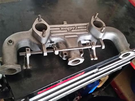 Edelbrock 216 235 Intake Dual Carbs The Hamb