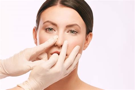 Burun Eti Septum Deviasyonu Septoplasti KBB Medikal Estetik Uzmanı