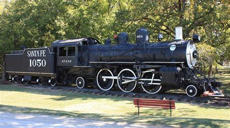 Atchison, Topeka & Santa Fe 2-6-2 "Prairie" Locomotives in the USA