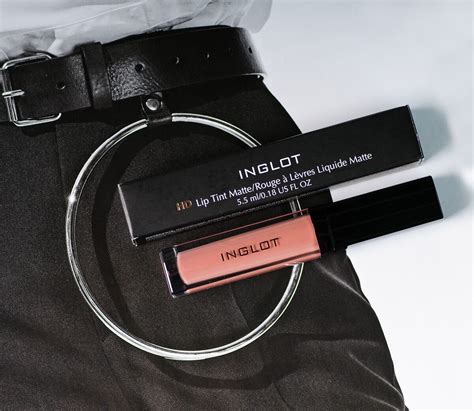 Секреты красоты: Тинт для губ Inglot - Реабилитация