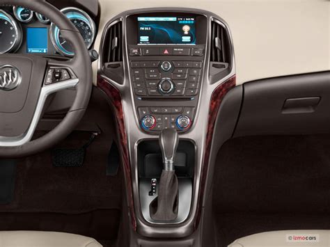 2017 Buick Verano: 76 Interior Photos | U.S. News