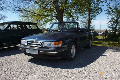 Saab 900 Convertible