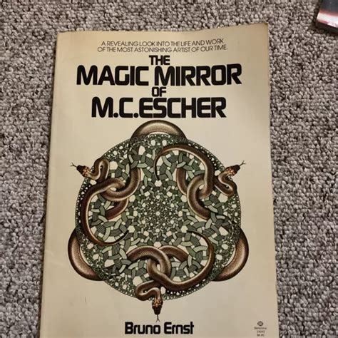 LO SPECCHIO MAGICO Di M C Escher Bruno Ernst 1976 Libro Tascabile 1