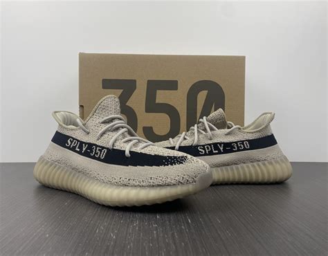 Adidas Yeezy Boost 350 V2 Beige Black Hp7870