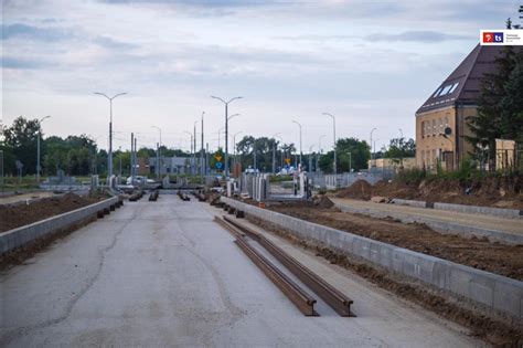 Szczecin Pierwsze Szyny Na Budowie Nowej Linii Tramwajowej Transport