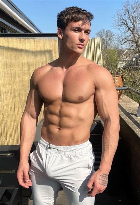 Naked Muscle Jock Hunk Nude Slimpics The Best Porn Website