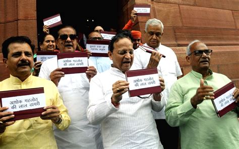 Rajasthan Bjp Mps Stage A Protests Against The Rajasthan Chief Minister