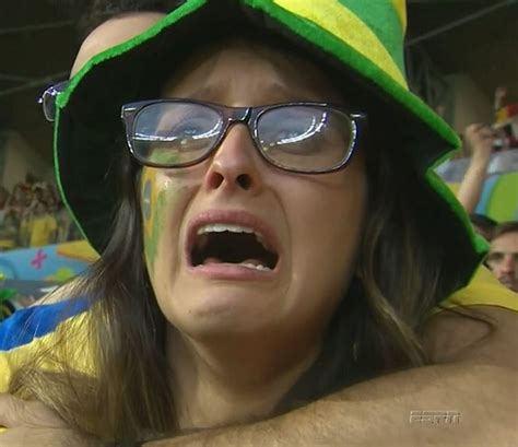 Brazil fans crying after team falls behind 5-0 to Germany (Video ...