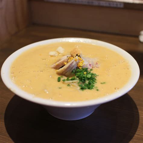 【麺屋はやぶさ】鶏、豚、魚介トリプルスープの「豊潤はやぶさ」は味が複雑。名古屋市中区。 ゆきおじblog