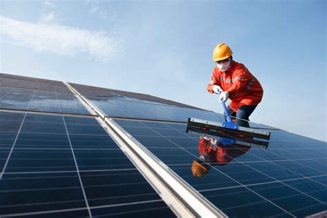 How To Clean Solar Panels A Complete Guide O’brien Maintenance Group