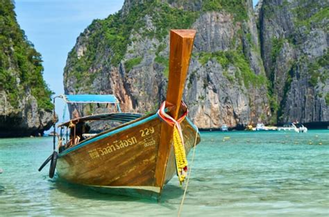 Places To Visit In Phuket Sea Old Town Beautiful Temples