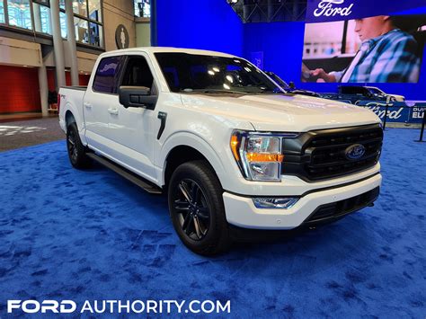 2022 Ford F-150 XLT Sport In Oxford White: Live Photo Gallery.