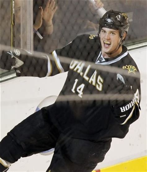 Hockey Hunks: Jamie Benn