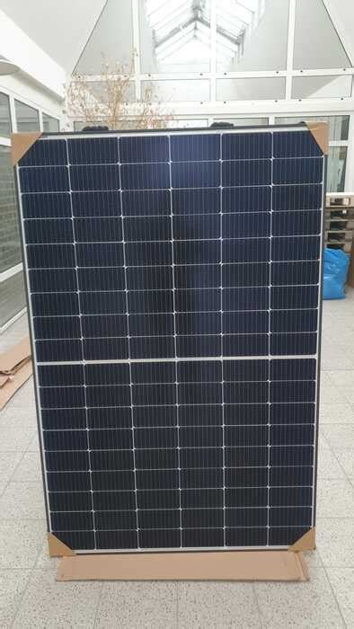 Pv Module Luxor Solar Eco Line Half Cell M W Black Frame