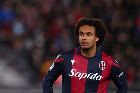 Zirkzee Clause Can Be Activated As Milan And Manchester United At The