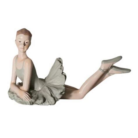 Maxbell Resin Elegant Figurine Ballerina Ballet Dancer Desktop Ornament