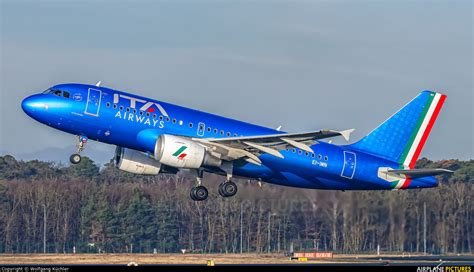 ITA Airways Airbus A319 EI IMN by Wolfgang Küchler Frankfurt Germany