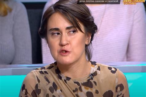Успенская впервые показала публике дочь после всех операций, которые ...