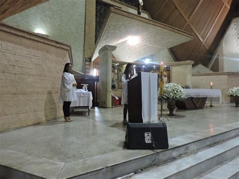 Homenagearam Nossa Senhora Colégio Católica Padre de Man