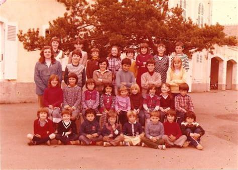 Photo De Classe Classe Primaire De Ecole Communale Copains D Avant