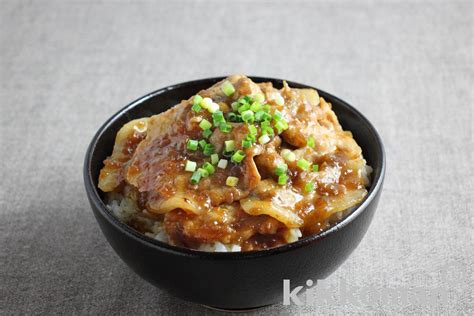 超生姜焼き丼のレシピ・つくり方 キッコーマン ホームクッキング