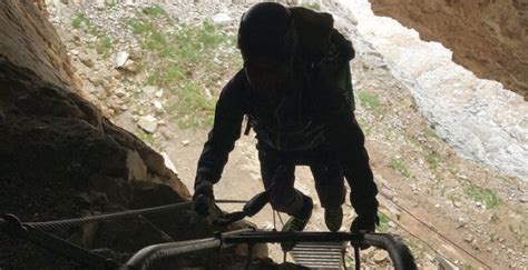 Tofana Di Rozes Per Via Ferrata Lipella Nel Mastodontico Mondo Delle