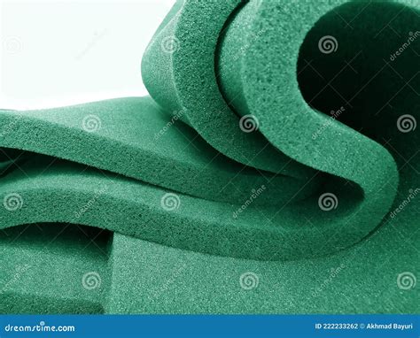 листовой зеленый пенопласт стоковое фото. изображение насчитывающей ...