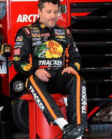 [watch] Tony Stewart Kills Kevin Ward Jr In Tragic Accident See The