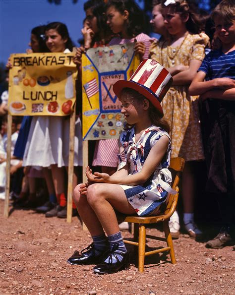 Shorpy Historical Picture Archive Miss Liberty 1942 High Resolution