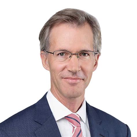 Günther Hanslik Managing Partner and Lawyer for Banking and Finance