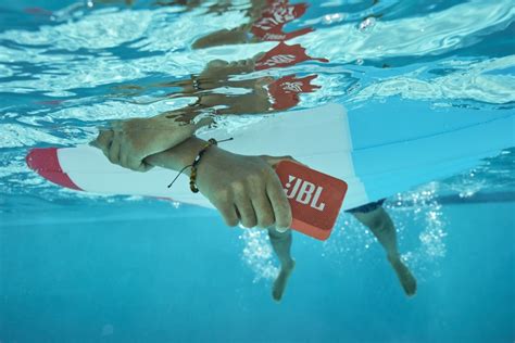 The New JBL GO 2 Bluetooth Speaker Is Fully Waterproof; Available for ...