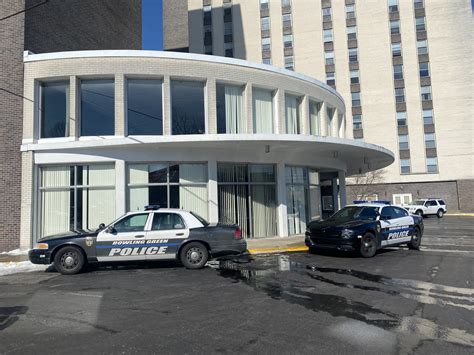 One man stabbed, another arrested at Bowling Green Towers - WNKY News