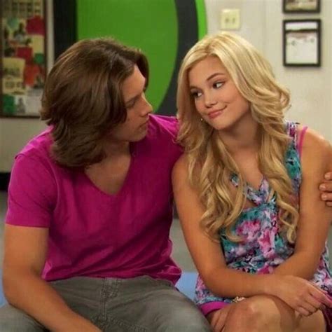 Last Episode Of Kickin It With Olivia Holt I Cried Leo Howard