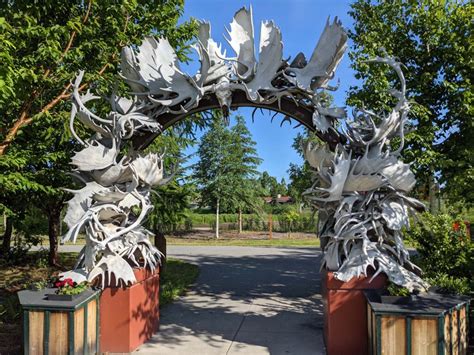 Monumentous World The Obscure And Outstanding Monuments In Fairbanks