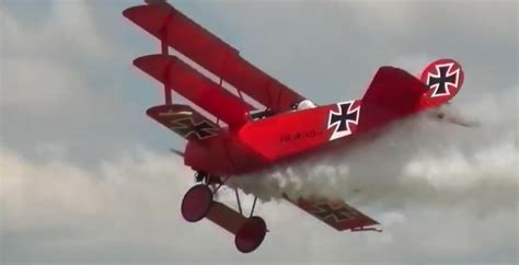 Red Baron Fokker Triplane Model Is Almost as Big as the Real Thing - autoevolution