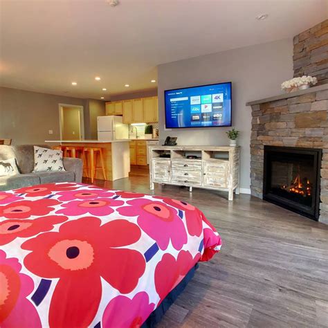 Killington Center Inn... - Killington Center Inn and Suites