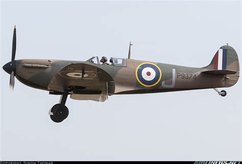 Supermarine 300 Spitfire Mk1a Untitled Aviation Photo 2395091