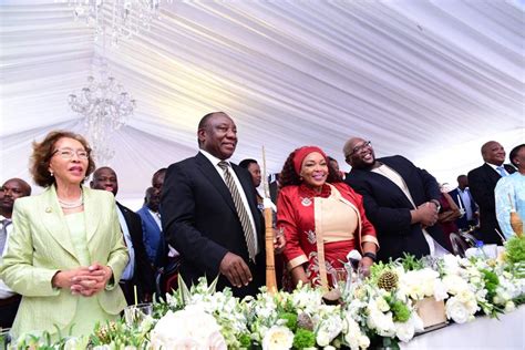 Ramaphosa Wife Age / Andile Ramaphosa Biography, Age, Wife, Family ...