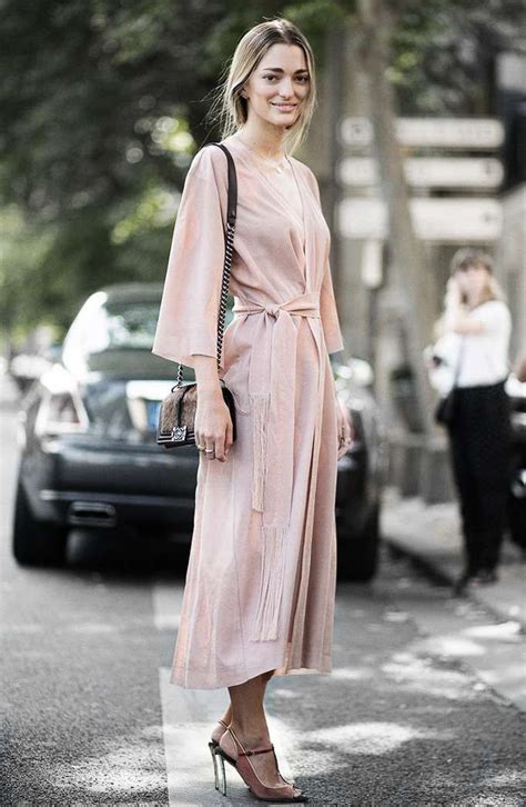 Come Abbinare Un Vestito Rosa Cipria Foto Stylosophy Stile Di