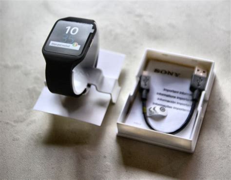 Sony SmartWatch 3 Review and Competition