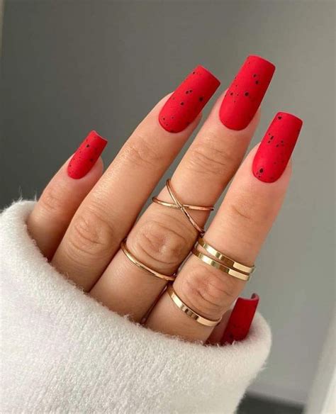 15 Chic Red Nail Trends For Winter 2023 2024