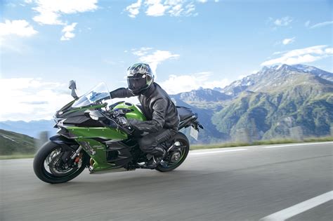 Motorrad Vergleich Kawasaki Ninja H2 Sx Se 2020 Vs Kawasaki Ninja H2 Sx Se 2020