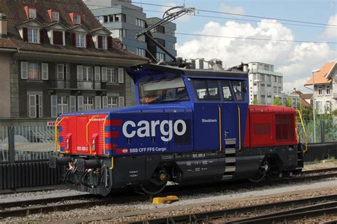 Sbb Cargo Zweikraftlokomotive Eem Mit Taufname Flickr