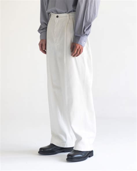 MUSINSA BESLOW STANDARD TWISTED SEAM DENIM PANTS IVORY