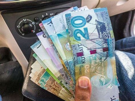 Kuwaiti Woman Arrested For Imitating Other Sex Awarded Compensation Kuwait Local News