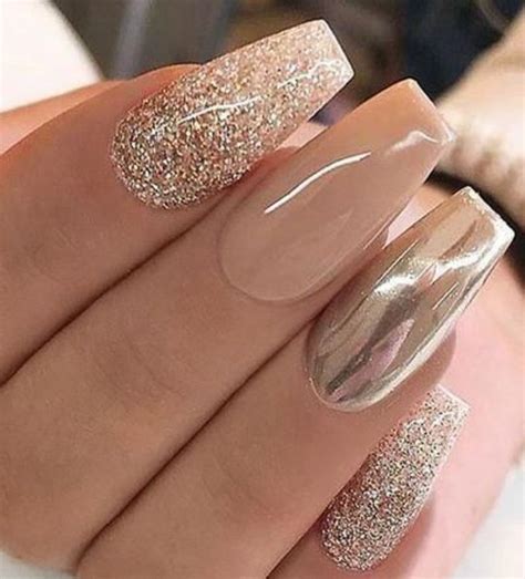 Champagne Nails Nail Art Gel Nails Nails Design With Rhinestones